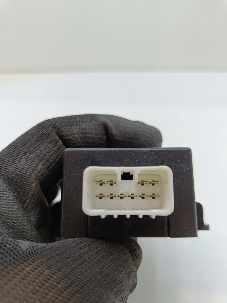 фото №6, Opel antara 2008 модуль / реле підігрів сидінь