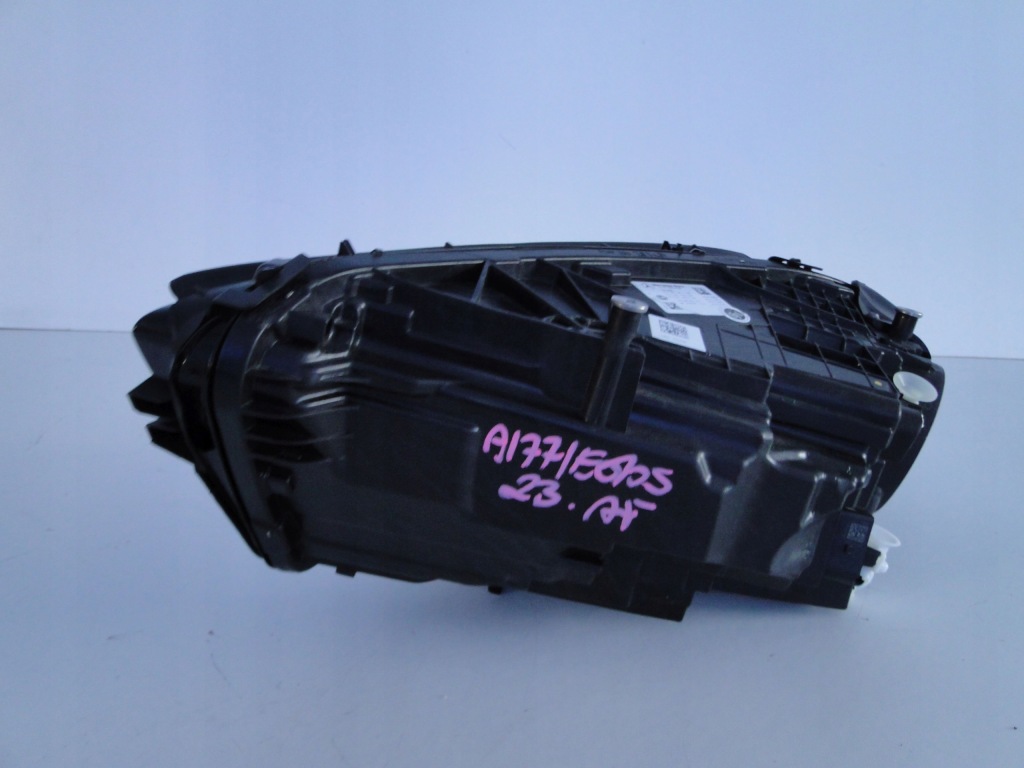 Mercedes a klasa 177 w177 фара правый  led Доставка