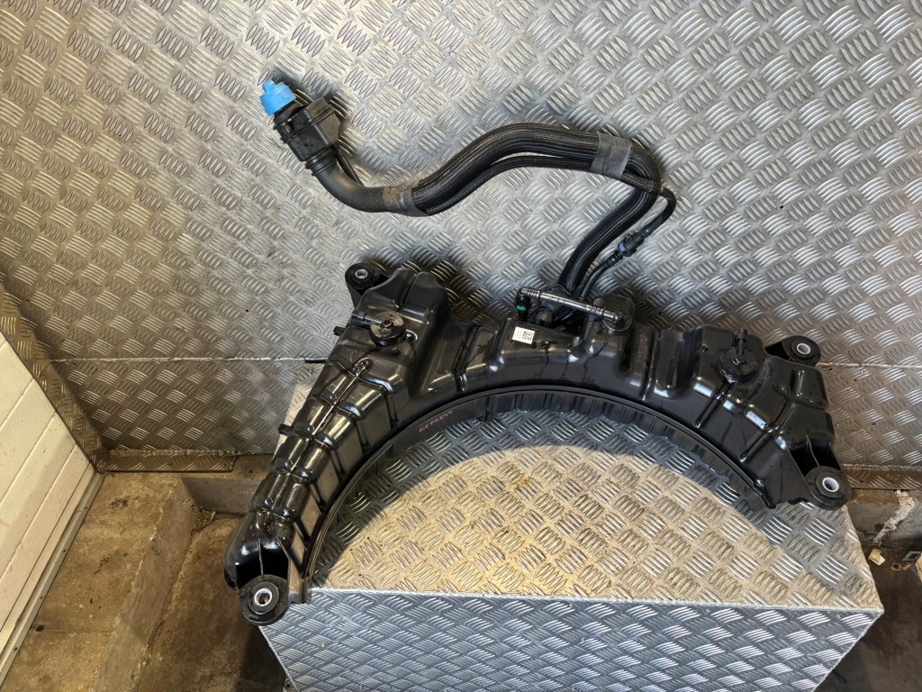 Купить Бак насос adblue renault express ii 172a27153r