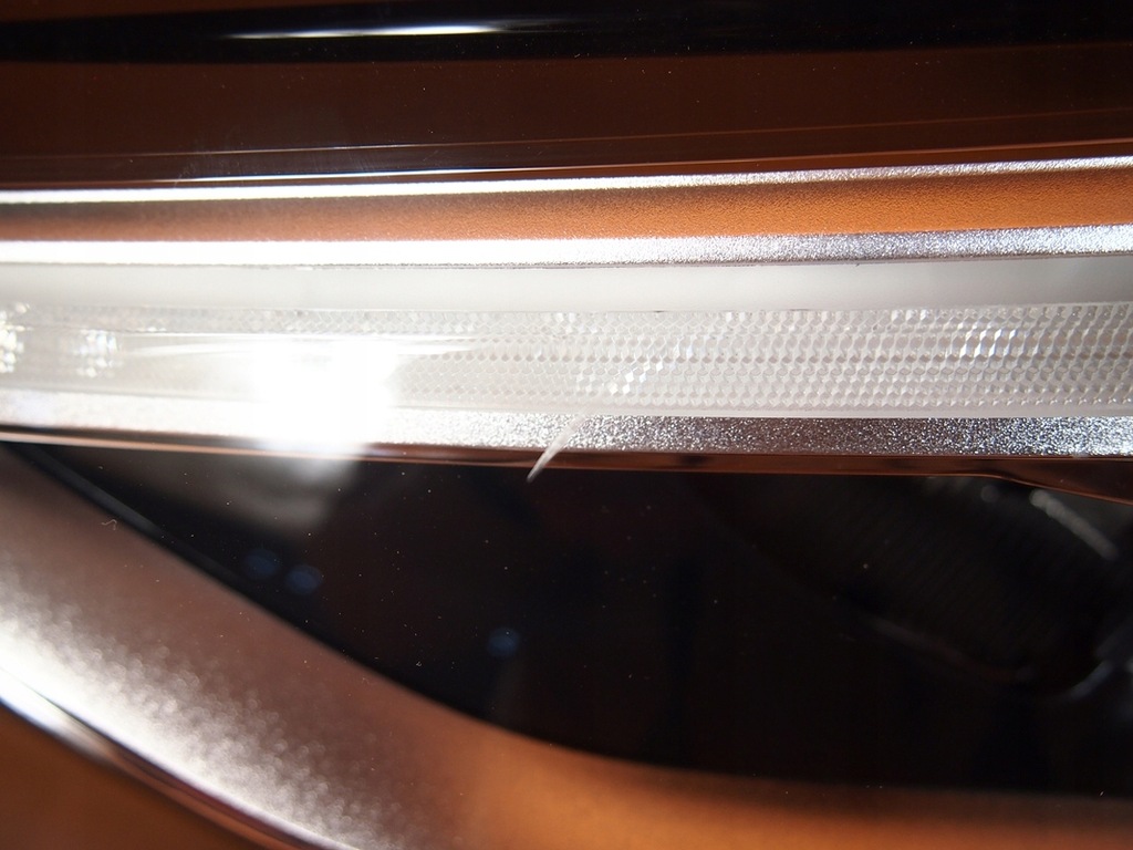 фото №12, Audi оригинальный номер 8y0941033a