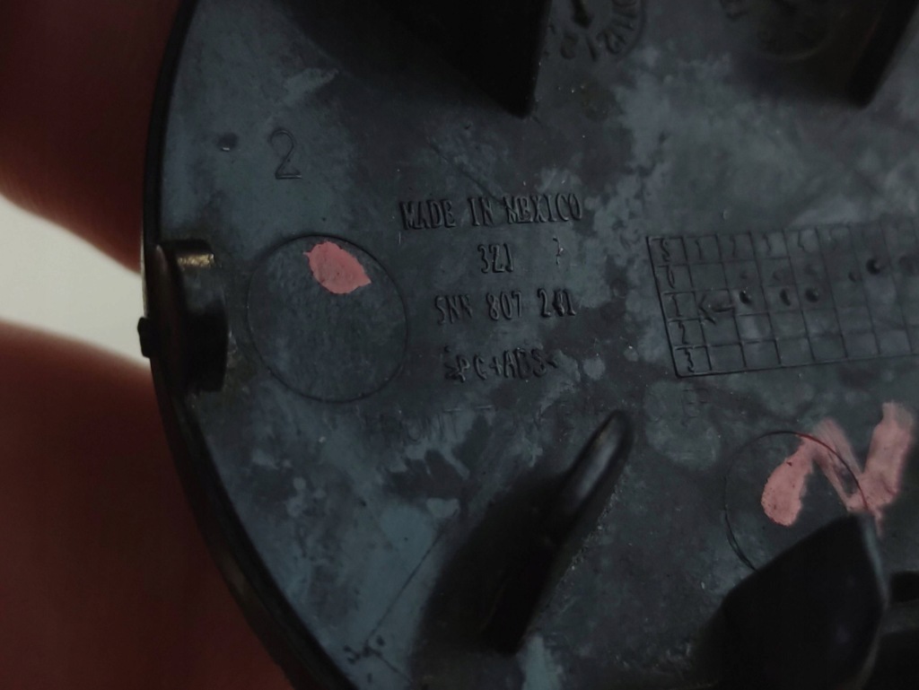 Vw tiguan заглушка фаркоп бампера перед 5nn807241 Зі Шроту