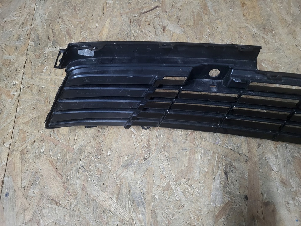 фото №9, Opel astra l 21r-- решётка бампера передний перед