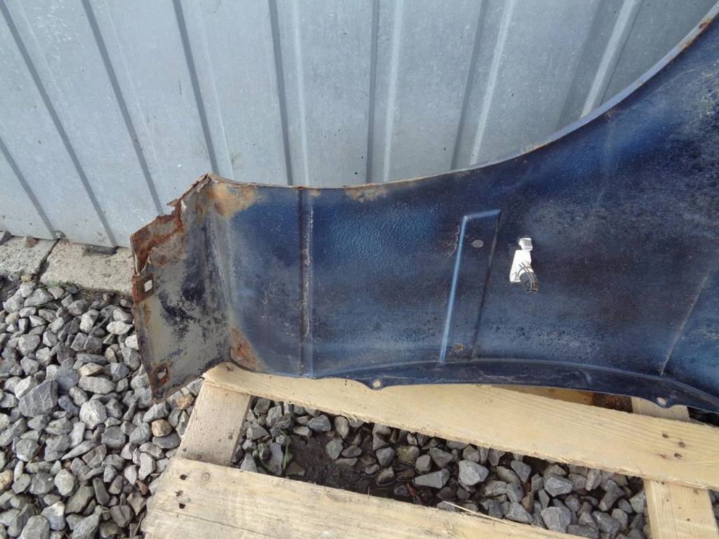 Крило правий перед передній bmw 3 e36 седан / універсал Доставка