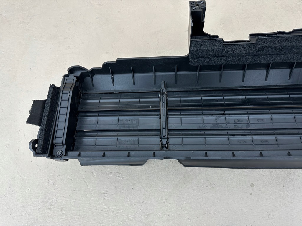 фото №15, Kia sportage v hyundai tucson iv 4 20r- шторка жалюзи воздуховод воздуха