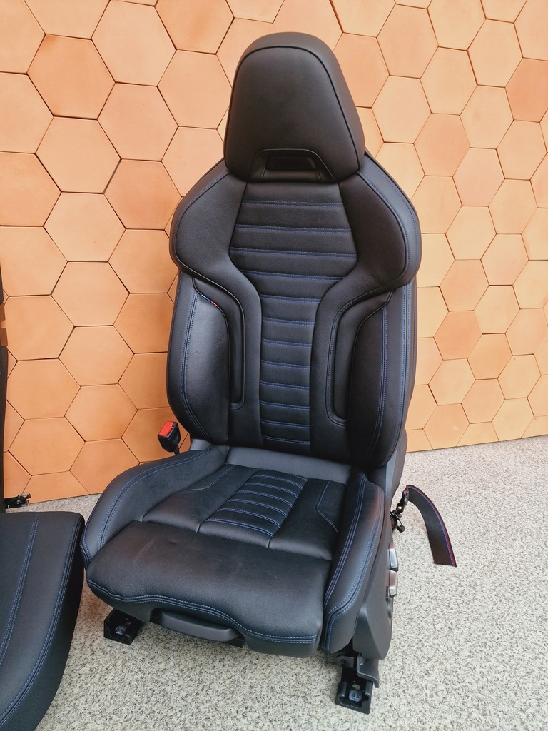 фото №8, Bmw i4 g26 салон сиденья sport кожа vernasca с подогревом harman