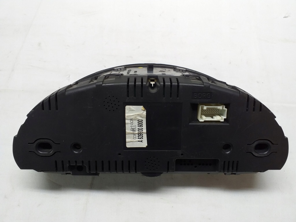 фото №9, Mercedes w639 счетчик спидометр