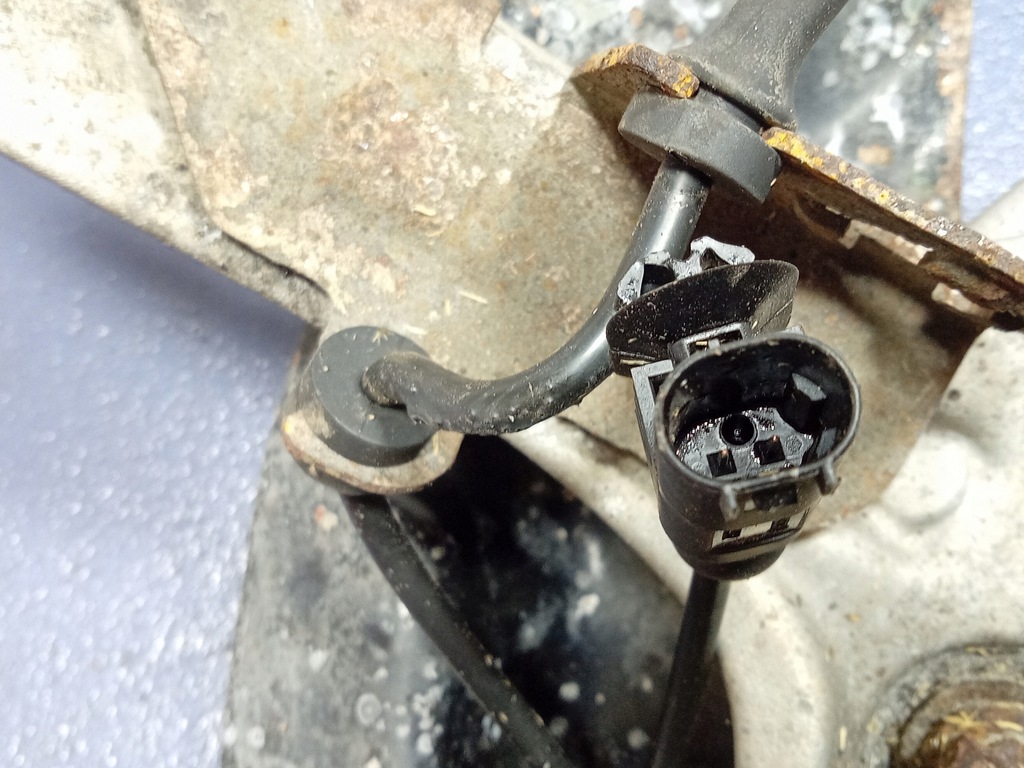 фото №5, Alfa romeo 159 1.75 tbi поворотний кулак права перед передня