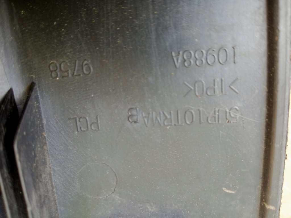 фото №11, Jeep compass ii молдинг крыла правый перед 2016r-