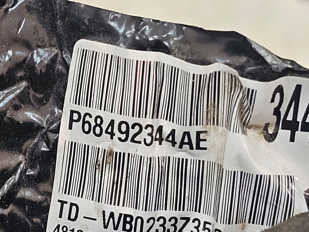 Купити Jeep compass 2 рестайлінг  21- джгут шланг плюсовий акумулятор 68492344ae америка