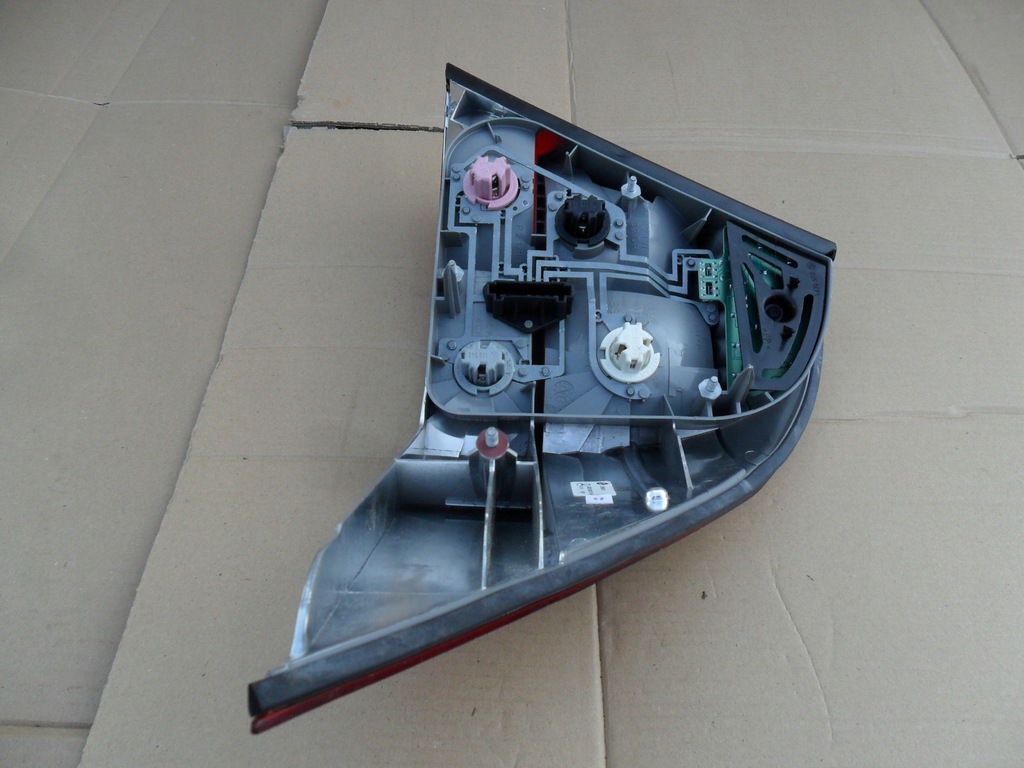 фото №11, Mercedes w221 лампа задняя левая a2218200164