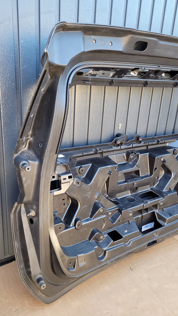 фото №10, Peugeot 5008 ii 16- крышка багажника задняя задняя