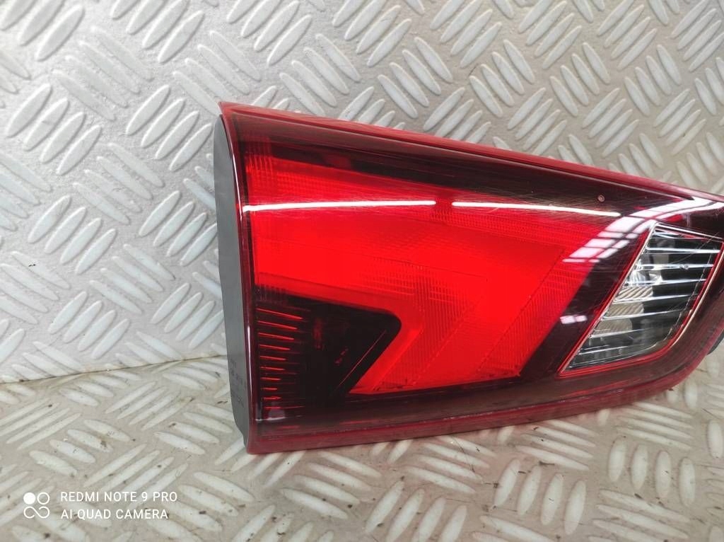 фото №4, Nissan rogue sport 2017-2019 лампа задняя левая задняя w крышка задняя 226-23756