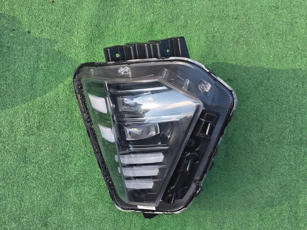 фото №1, Hyundai kona 2 ii full led лампа передня