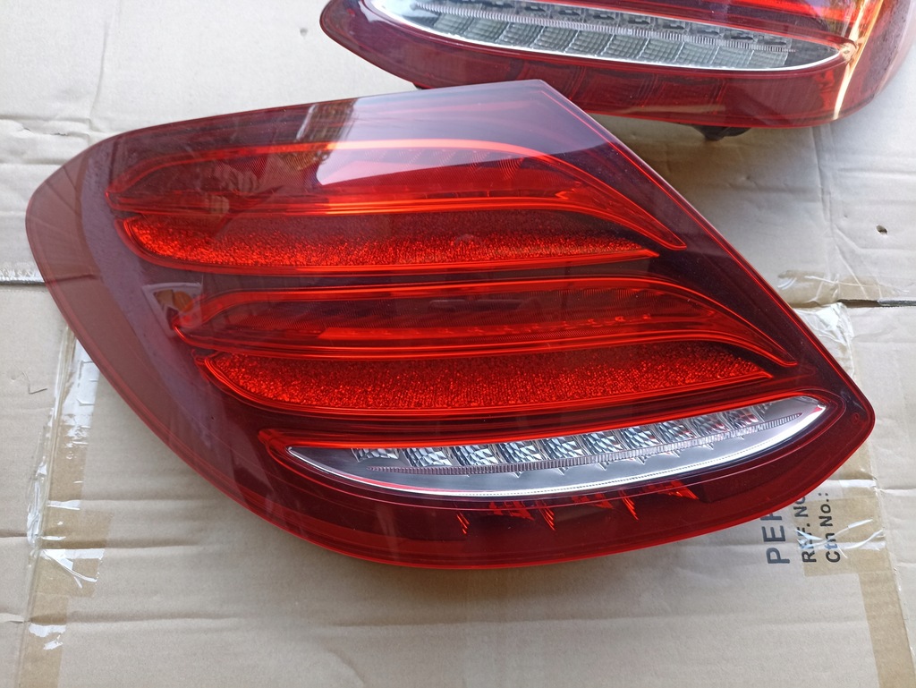 фото №8, Mercedes w213 e-klasa лампа правая левая задняя sedan