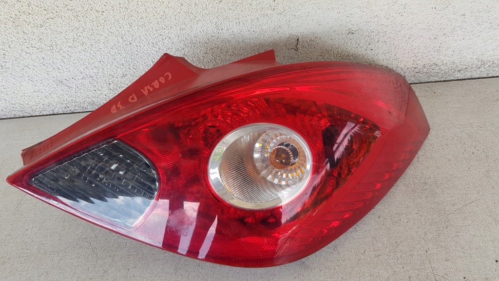 фото №1, Лампа задняя задняя правая opel corsa d 3d