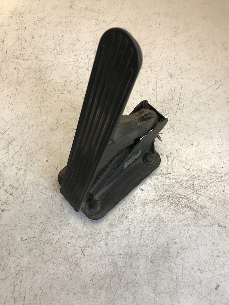 фото №1, Потенціометр педаль газу smart fortwo i 0002245