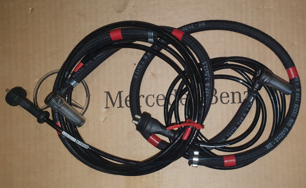 Купити Датчик abs mercedes 3575400317