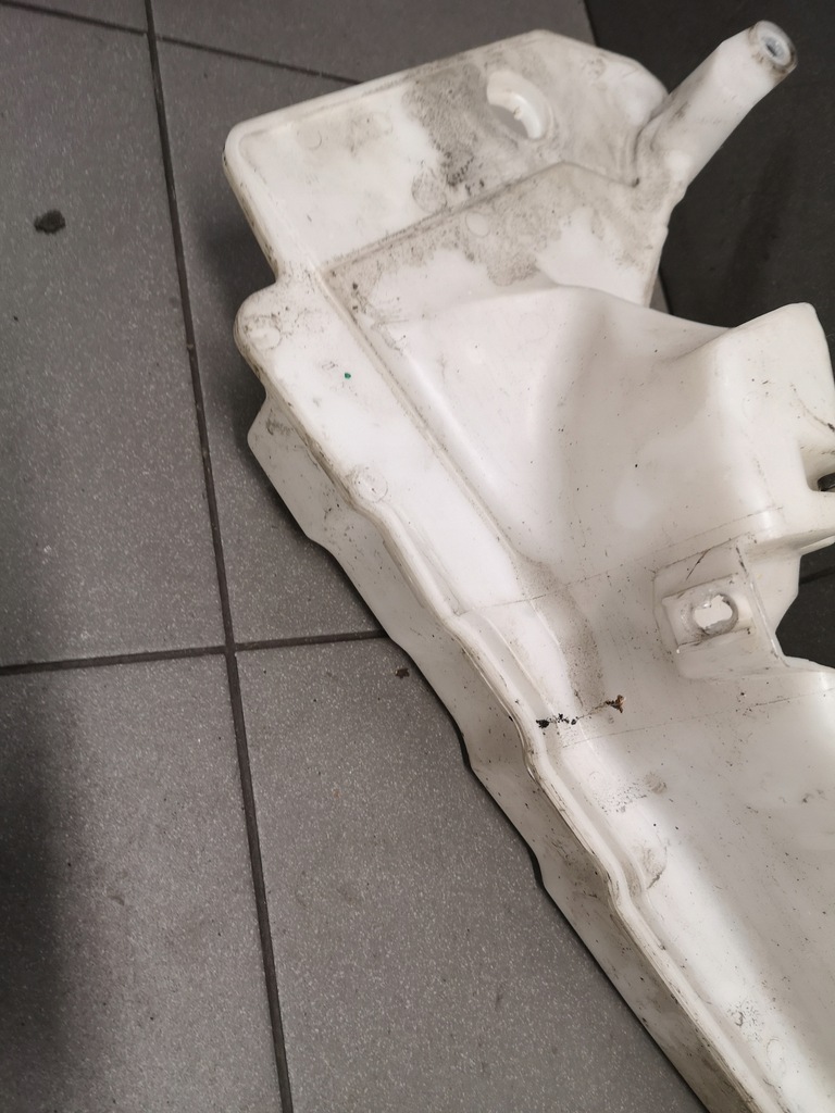 фото №5, Бачок омывателя audi a6 c6 4f0955451m