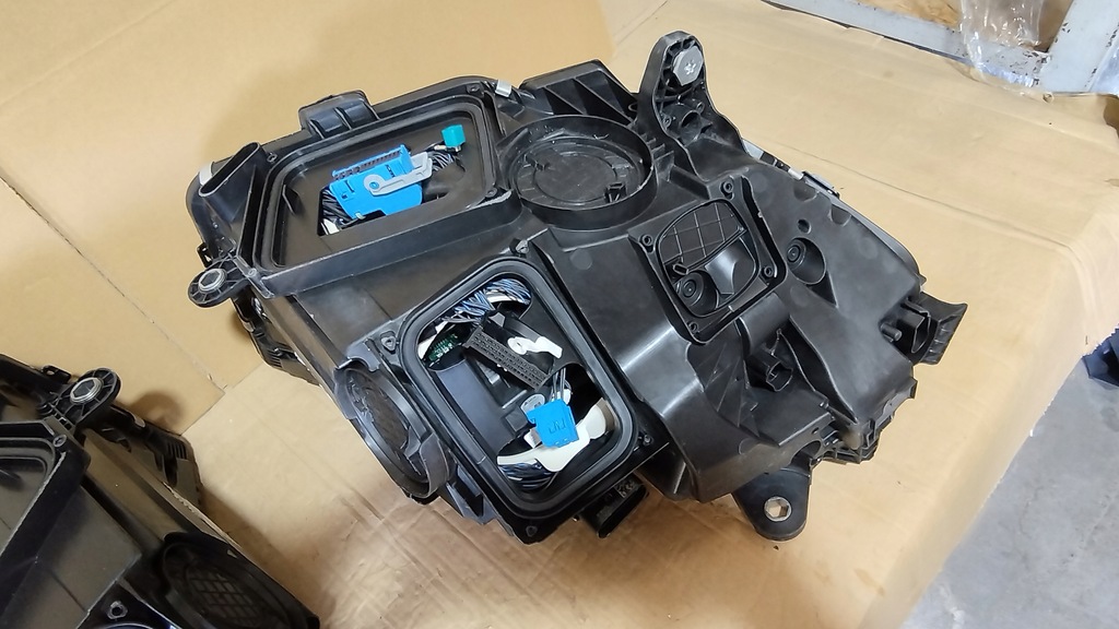 фото №11, Лампа mercedes e-klasa w214 digital light левая правая a2149068901 2149069001