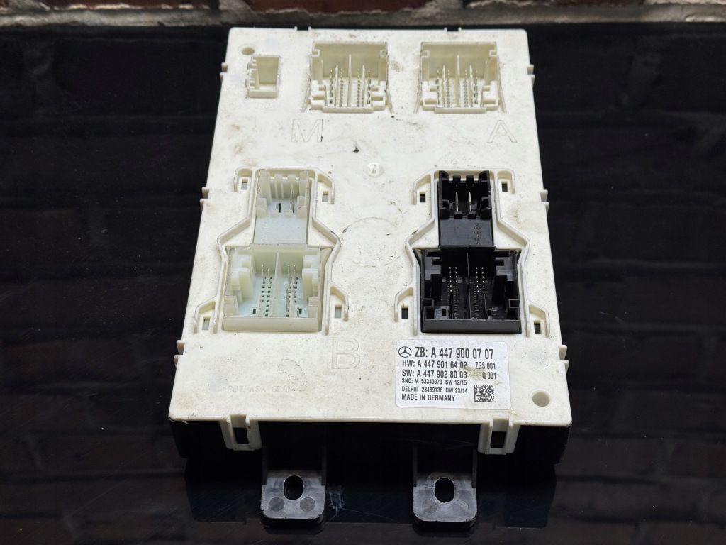 фото №1, Mercedes w447 модуль sam a4479000707