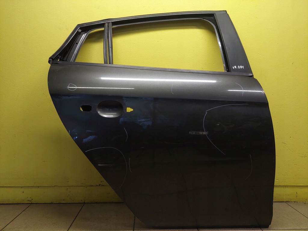 Купить Fiat bravo 2 дверь правый  задняя лак vr284