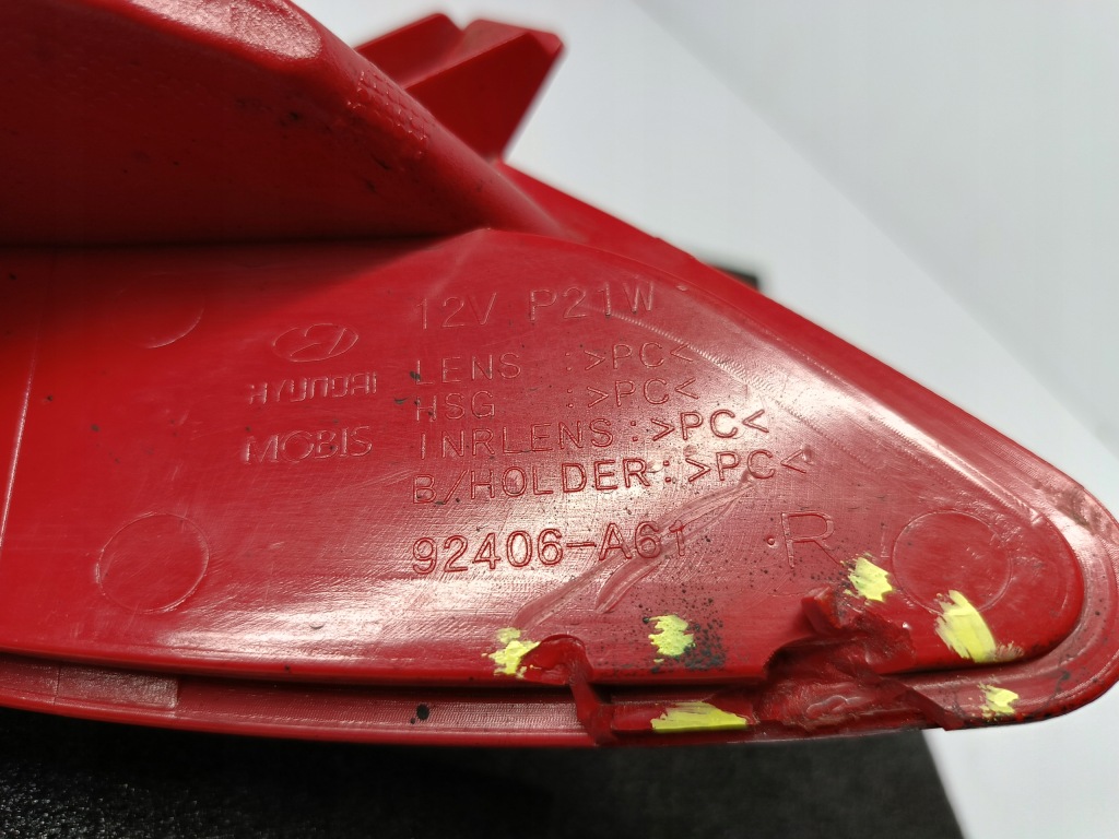 фото №13, Hyundai i30 ii kombi 12-лампа правая задняя бампера противотуманная 92406-a61