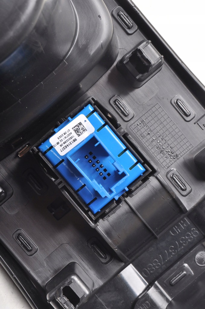 фото №13, Opel mokka b ii кронштейн na чашка 9837377880 9813146377 98327598yx 98307458zd