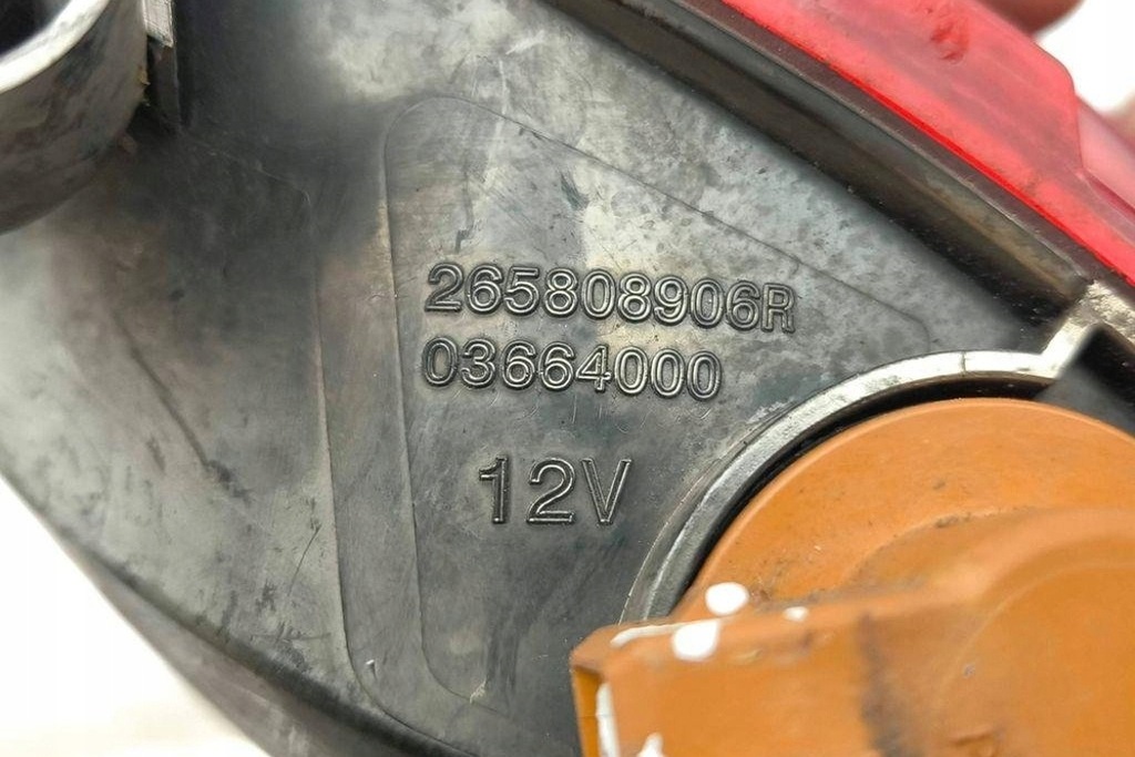 фото №9, Правый противотуманная фара задний renault megane iv grandtour k9a/m_ 265808906r 1.2l