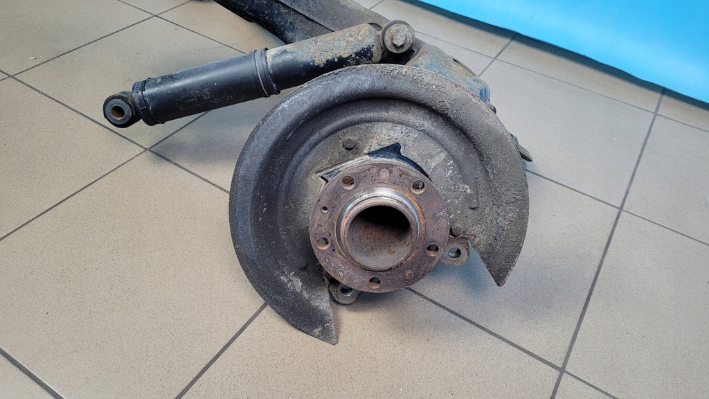 фото №5, Toyota proace ii 20r поворотный кулак рычаг амортизатор правый задняя 9807504980