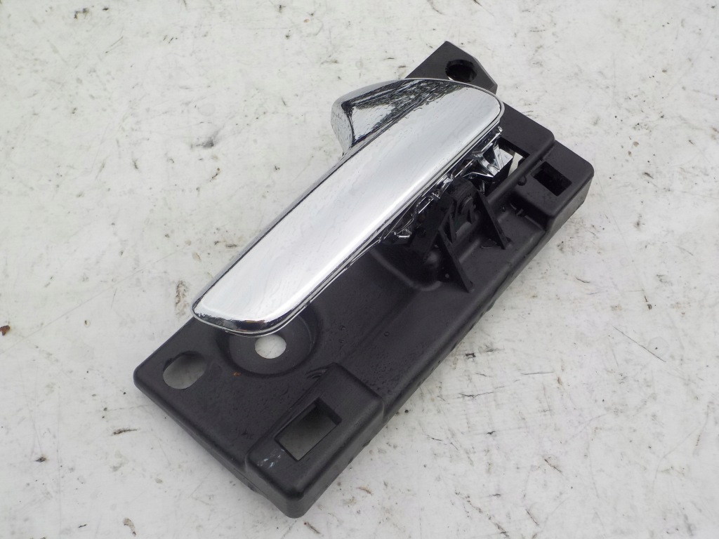 фото №2, Jeep grand cherokee wk2 ручка дверь правый задняя eu