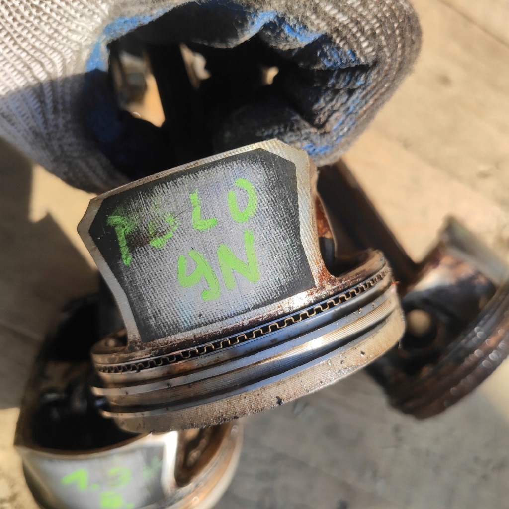 фото №8, Поршень шатун 36ac 1.2b vw polo 4 9n skoda fabia i 76l82