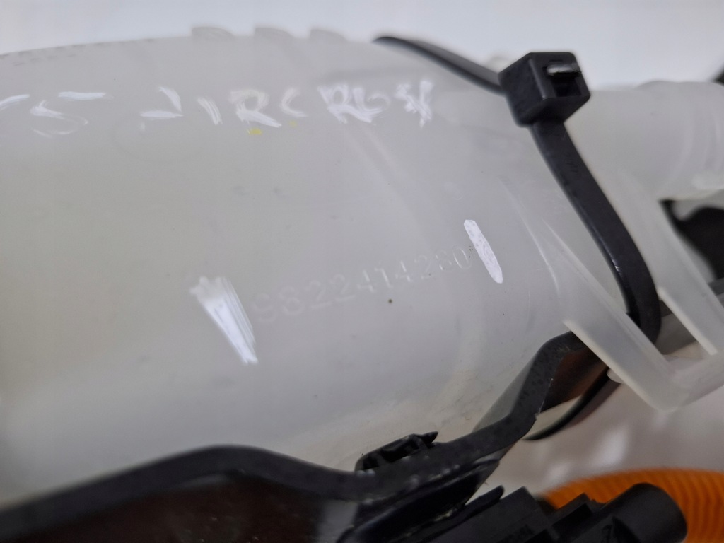 фото №10, Разъём зарядки бачок wody гибрид citroen c5 aircross #7245