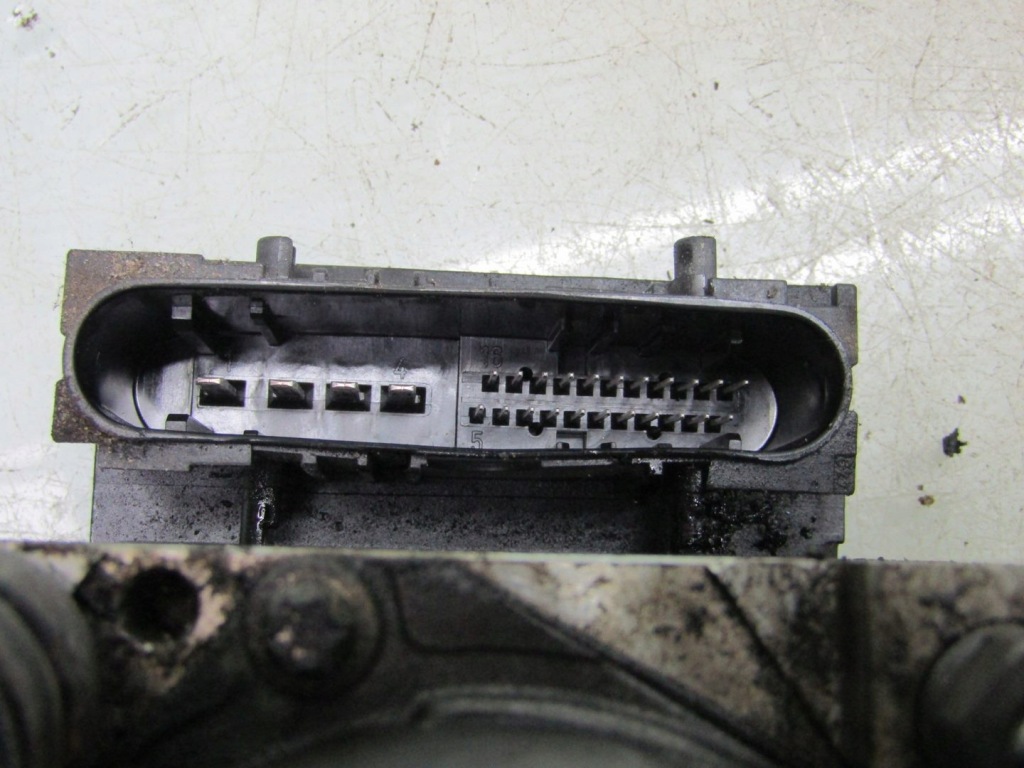 фото №9, Grande punto 1.3 jtd 06r насос abs блок управления 0265231535 0265800421 55700423