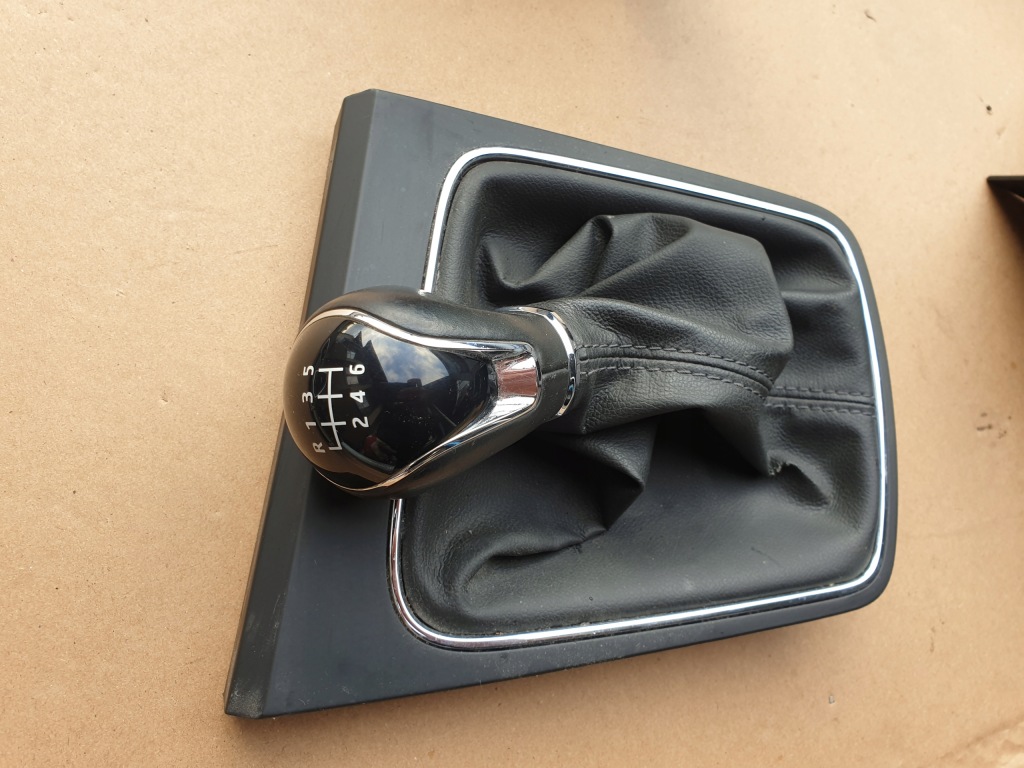 фото №1, Ручка чехол seat leon iii 3 2013- 5f