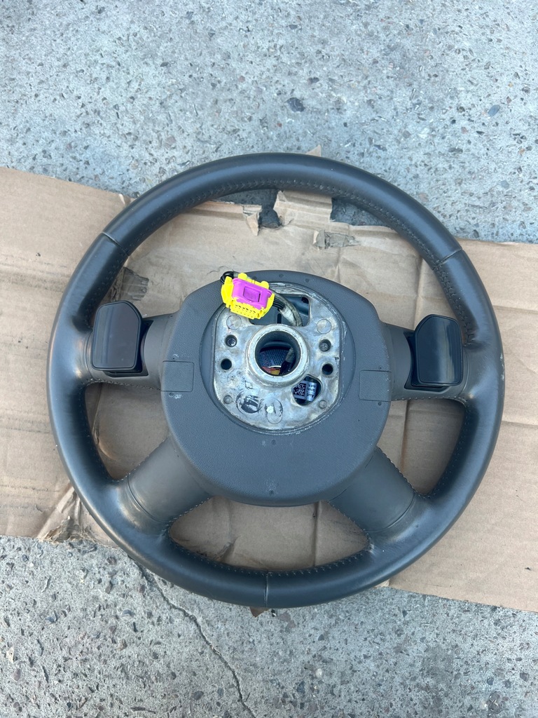 фото №8, Воздуховод мультифункция лепестки переключения f1 audi a8 d3