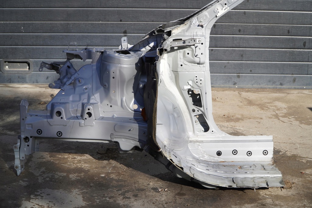 фото №8, Чверть лонжерон перед права ліва lexus lbx 1h5 24-