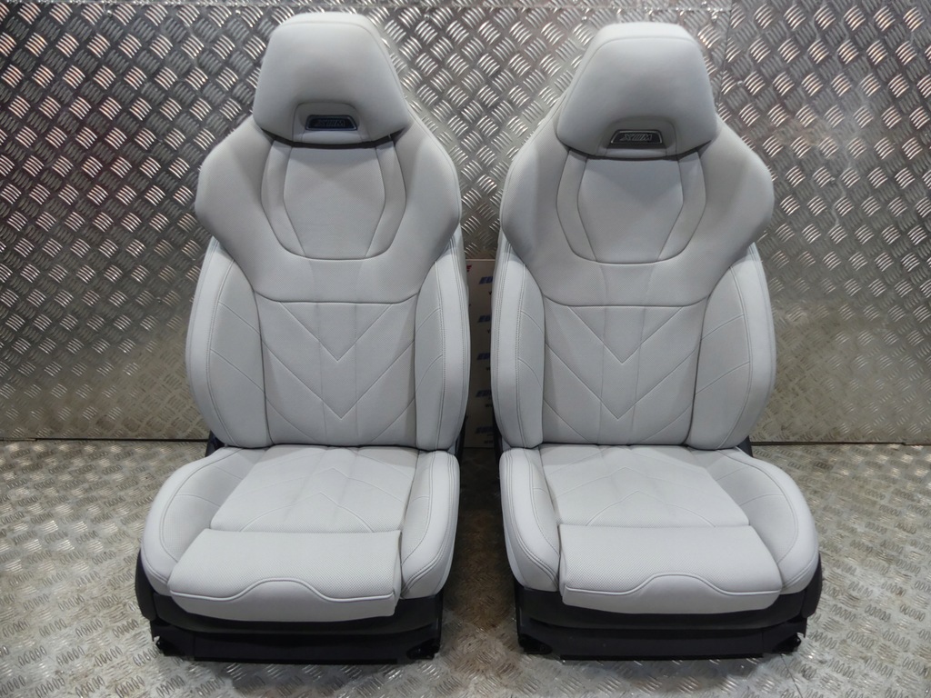 фото №11, Bmw g09 xm оббивка сидіння вентиляція масаж заднє сидіння обшивки тунель po 32km!