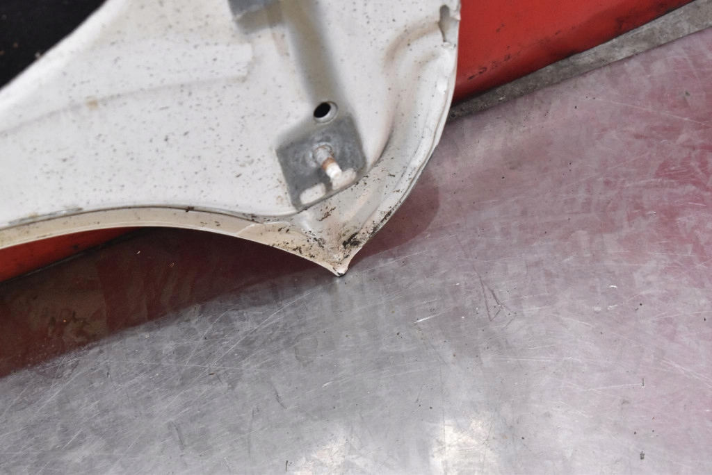 Капот крышка двигателя белый opel astra 4 iv j gtc 11-18 с Разборки