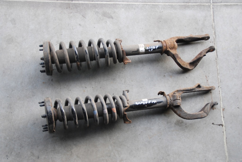 фото №1, Амортизационная стойка l / p перед accord viii 2.2 i-dtec 08-15