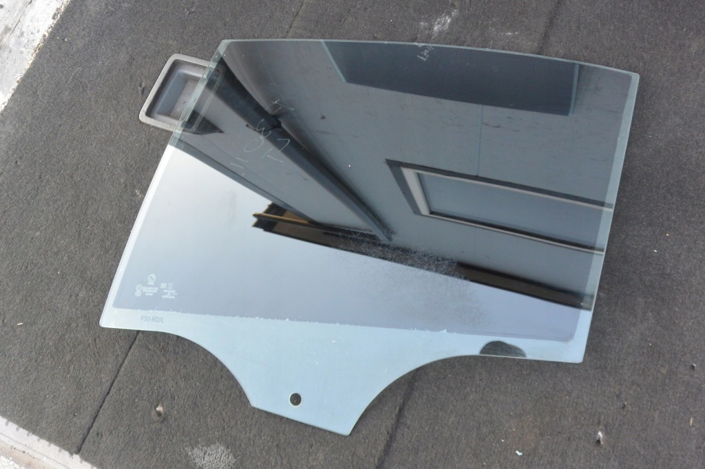 фото №7, Стекло боковая дверь задняя левая правая bmw 3-seria f30 sedan