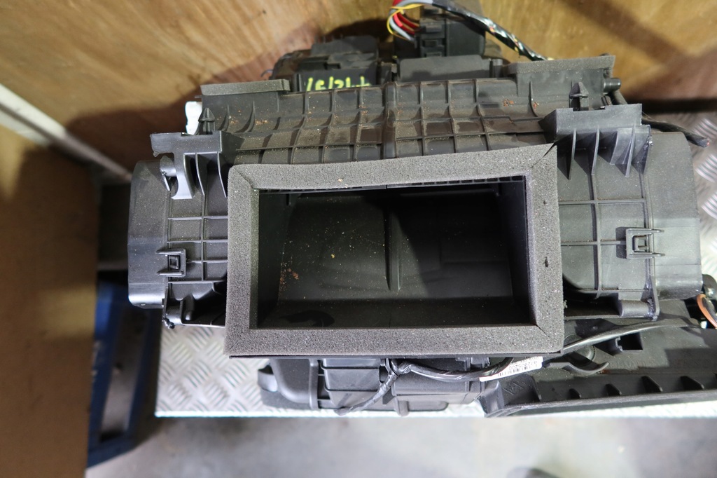 фото №15, Обігрівач clio iv 272705513r