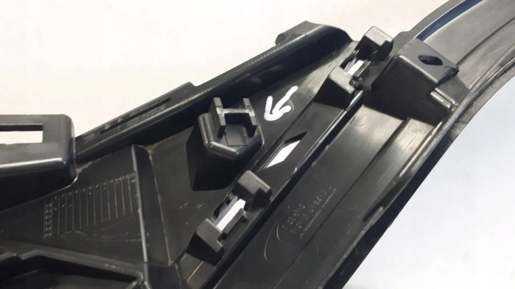 Honda cr-v 2014-2018 решітка бампера перед Київ