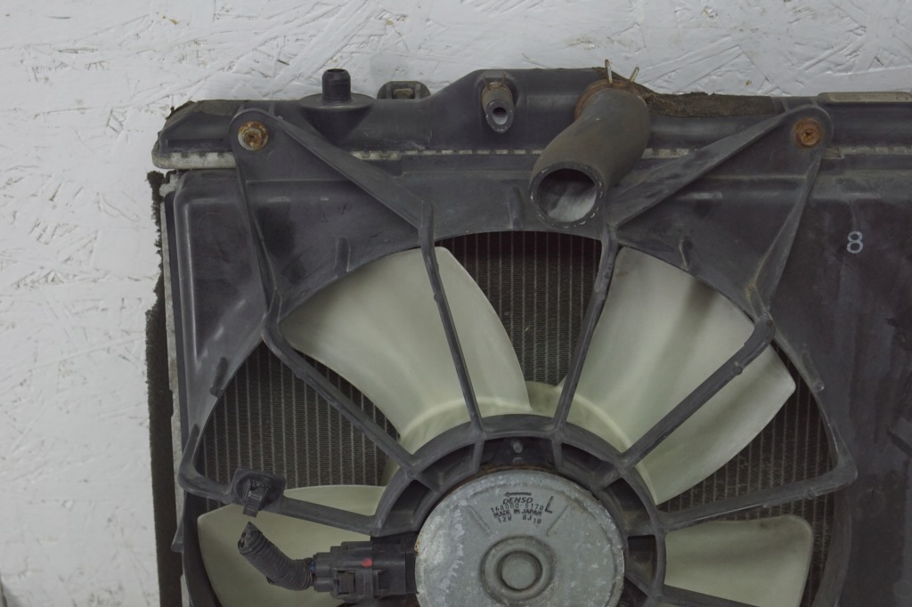 Купити Радіатор вентилятор suzuki spalsh 1.3 d