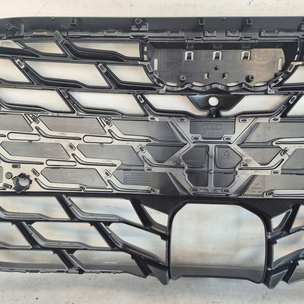 фото №9, Audi a7 s7 4p0 25- решётка радиатора решётка радиатора радиатора 4p0853651e