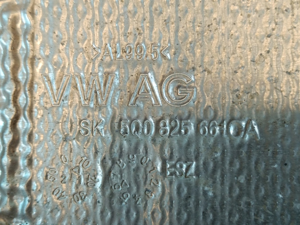 фото №13, Skoda octavia iv combi 1,5tsi 110kw 21r захист теплова тунель 5q0825661ca