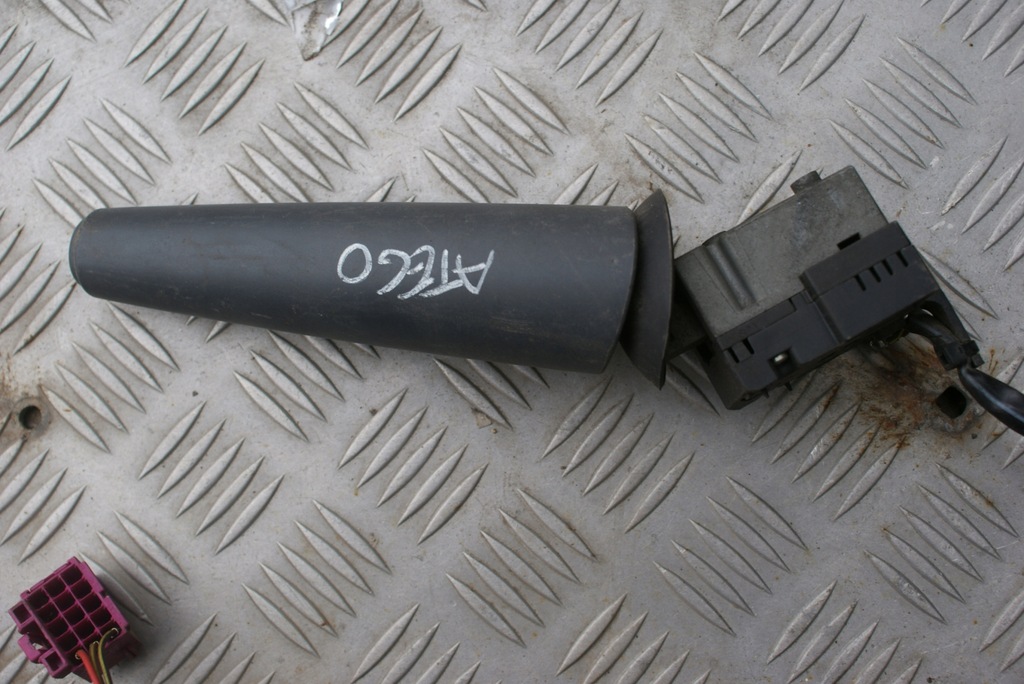 фото №1, Перемикач mercedes atego 00854504245c38