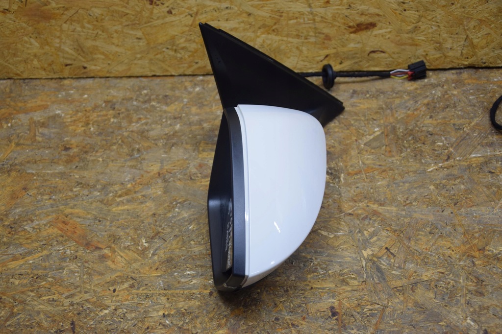 фото №7, Дзеркало ліва 6 pin праве 6 pin kamiq lb9a 658857408k 658857407k 23r ідеальний стан