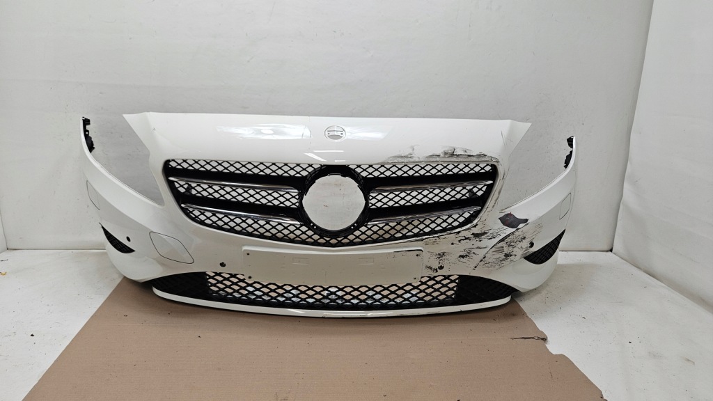 Купити Бампер перед передній mercedes a-klasa a1768850025
