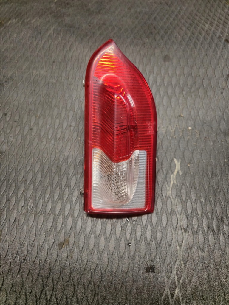 Купить Opel insignia a фара правый  задняя универсал 13226855