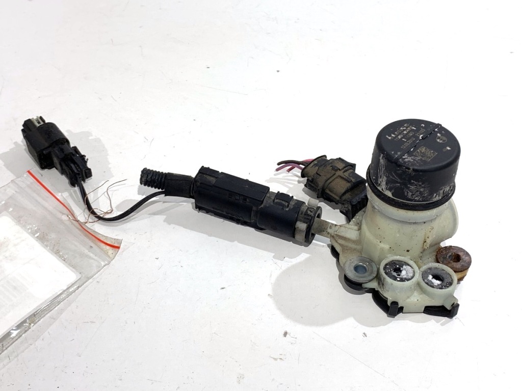 фото №1, Насос scr jeep grand cherokee wk 911439d